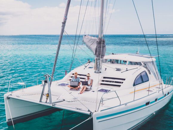 FleetOne Unveils Affordable Satellite Internet Solutions for Yachts and Small-Scale Fishing Boats